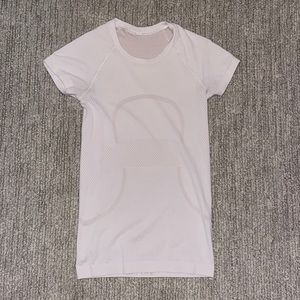 lulu swiftly tech short sleeve